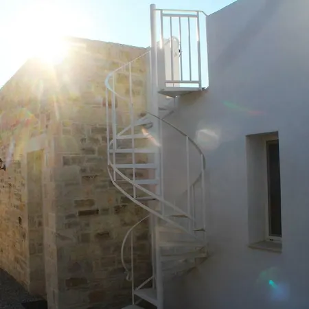 Marikami Villa Kamilari